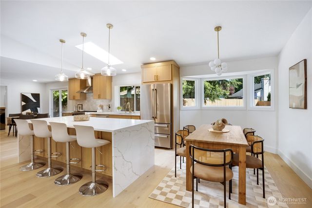 16103 E Shore Drive, Lynnwood, WA 98087