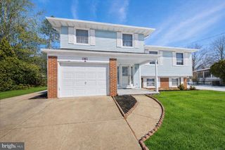 16 HILLSIDE RD, Stratford, NJ 08084