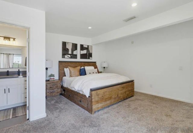 3221 E Victoria, Alpine, CA 91901