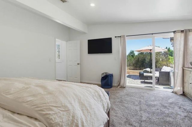 3221 E Victoria, Alpine, CA 91901