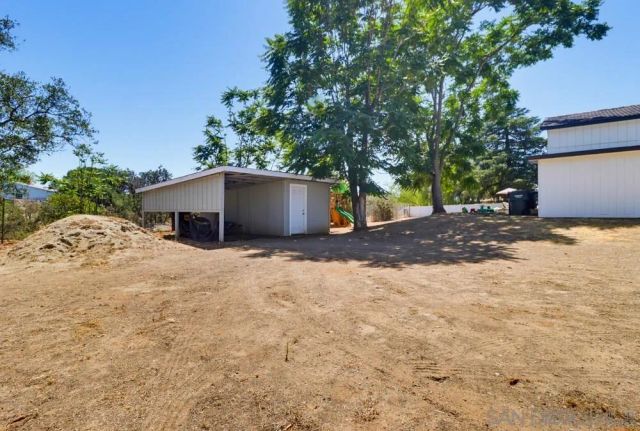 3221 E Victoria, Alpine, CA 91901
