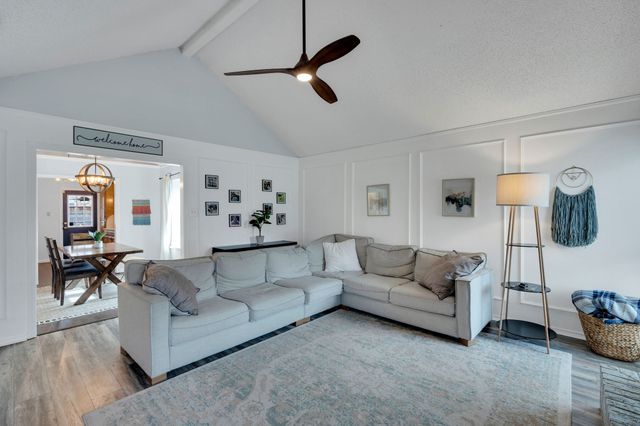 304 Floyd Street, Waxahachie, TX 75165