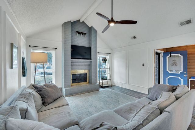 304 Floyd Street, Waxahachie, TX 75165