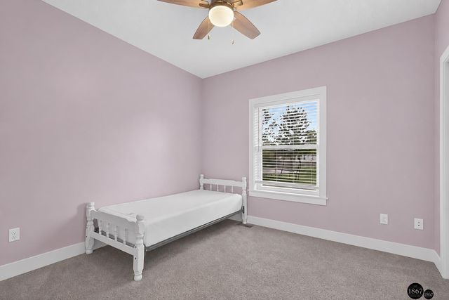 6215 S 97th Circle, Lincoln, NE 68526