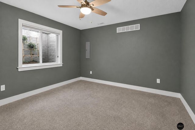 6215 S 97th Circle, Lincoln, NE 68526