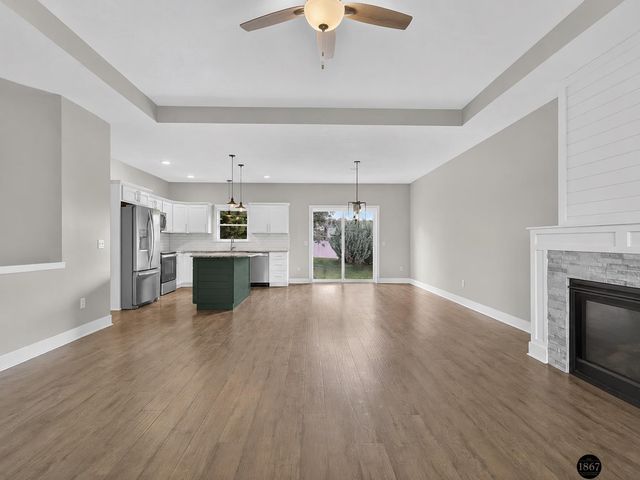 6215 S 97th Circle, Lincoln, NE 68526