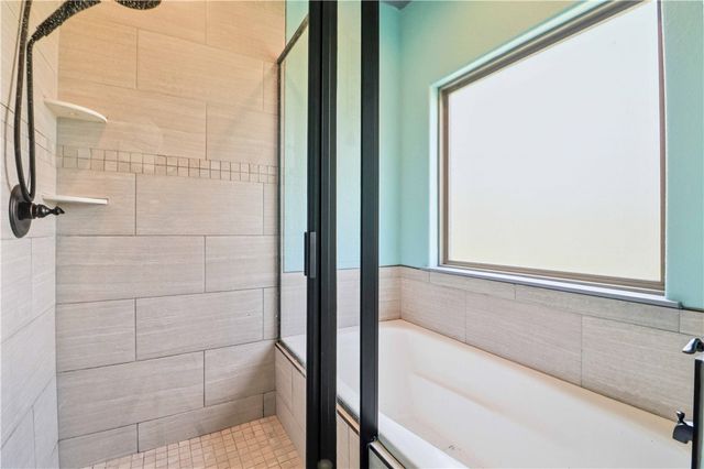 9 Kings Lynn, Bella Vista, AR 72715