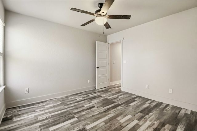 9 Kings Lynn, Bella Vista, AR 72715