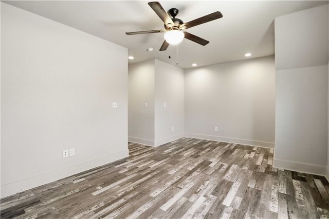9 Kings Lynn, Bella Vista, AR 72715
