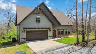 9 Kings Lynn, Bella Vista, AR 72715