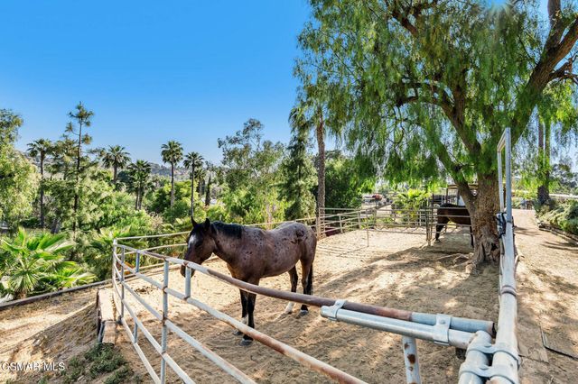 11270 Dominica Avenue, Lakeview Terrace, CA 91342