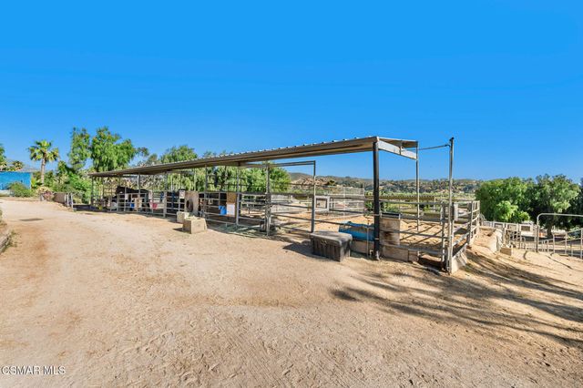 11270 Dominica Avenue, Lakeview Terrace, CA 91342