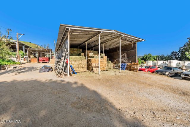 11270 Dominica Avenue, Lakeview Terrace, CA 91342