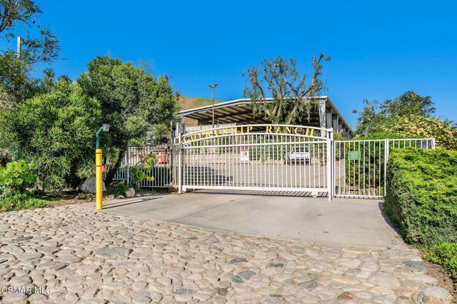 11270 Dominica Avenue, Lakeview Terrace, CA 91342