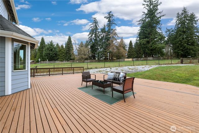 10153 67th Avenue E, Puyallup, WA 98373