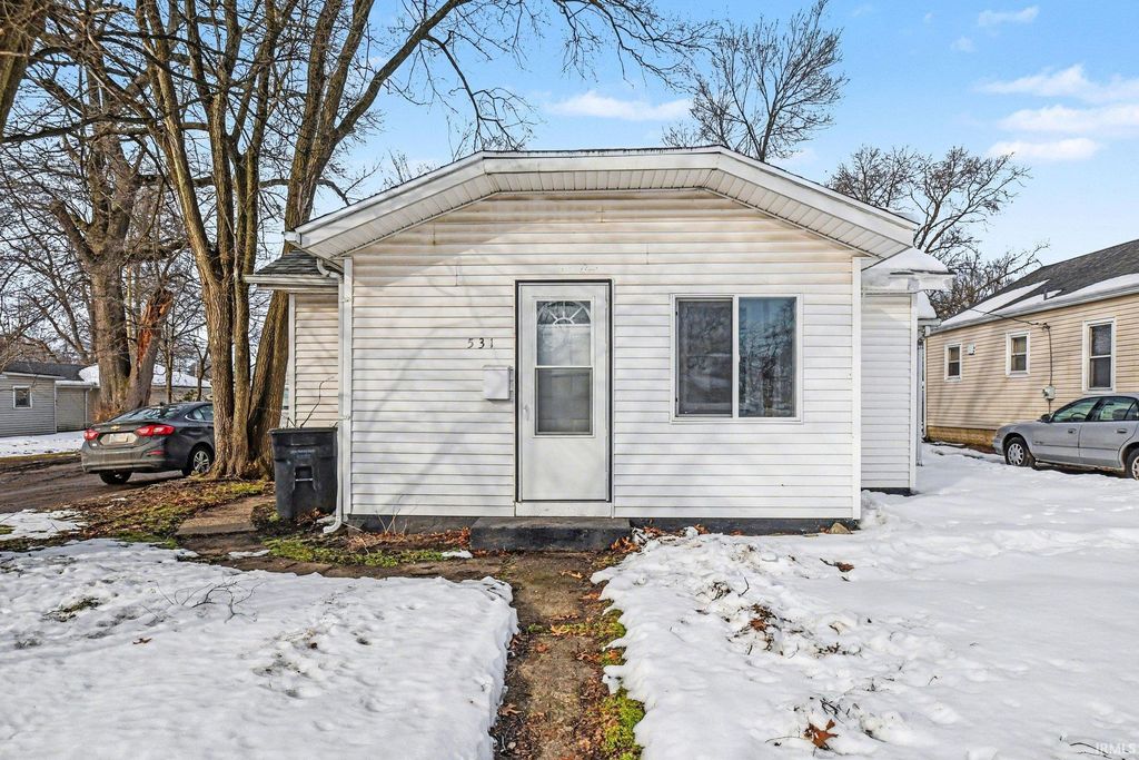 531 S Logan Street, South Bend, IN 46615