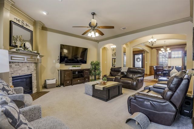 1108 Hudson Drive, Mansfield, TX 76063