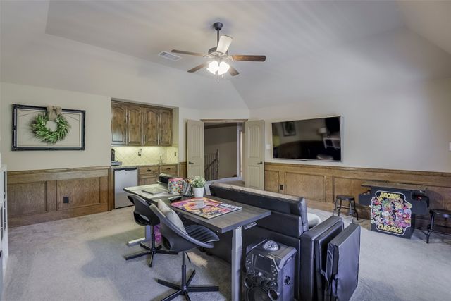 1108 Hudson Drive, Mansfield, TX 76063