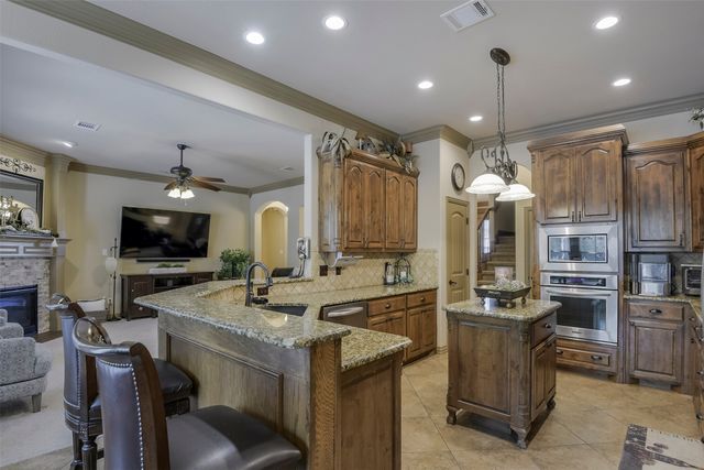 1108 Hudson Drive, Mansfield, TX 76063