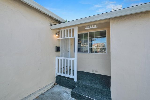 15879 Hesperian Blvd, San Lorenzo, CA 94580