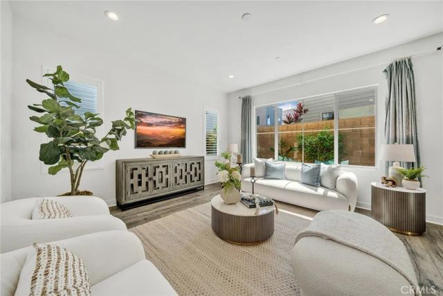 115 Masterpiece, Irvine, CA 92618