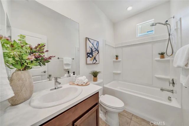 115 Masterpiece, Irvine, CA 92618