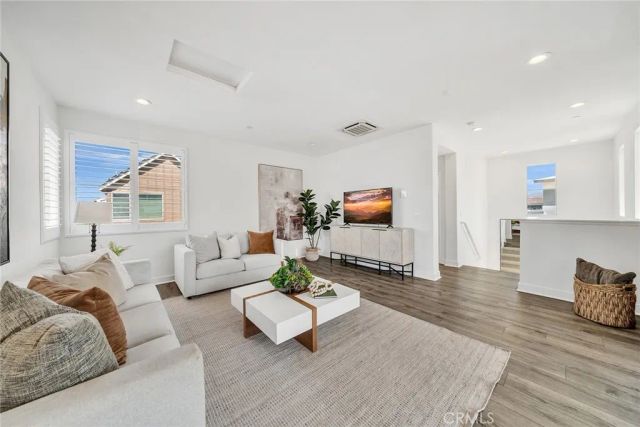 115 Masterpiece, Irvine, CA 92618