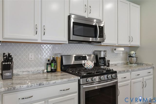 15758 Mosaic Creek Blvd, Richmond, VA 23238