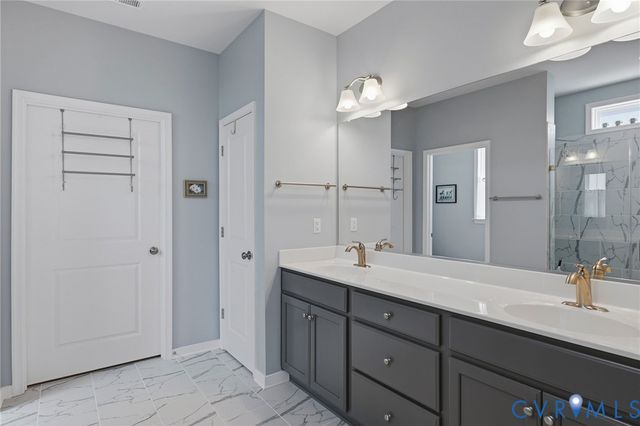15758 Mosaic Creek Blvd, Richmond, VA 23238