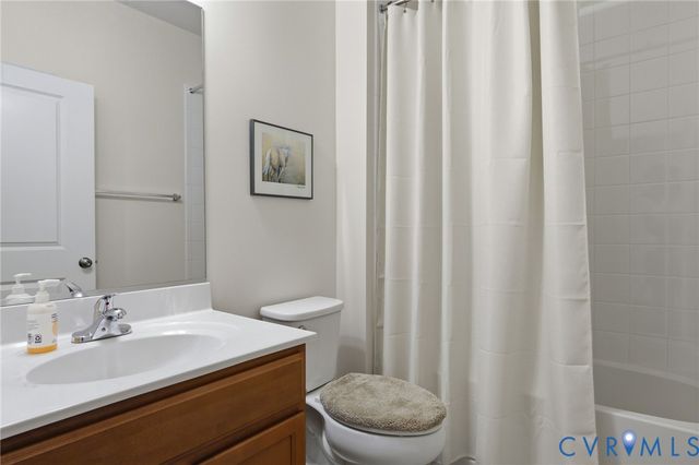 15758 Mosaic Creek Blvd, Richmond, VA 23238