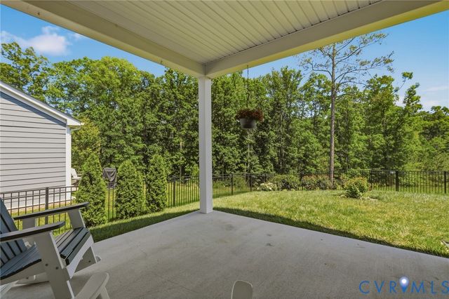 15758 Mosaic Creek Blvd, Richmond, VA 23238