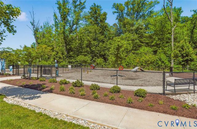 15758 Mosaic Creek Blvd, Richmond, VA 23238