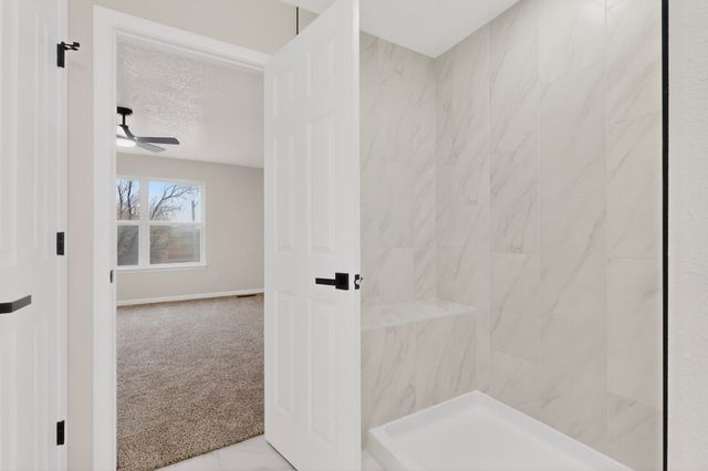 6247 Sierra Nevada Circle NW, Albuquerque, NM 87114