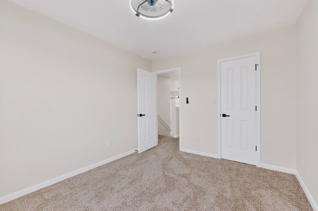 6247 Sierra Nevada Circle NW, Albuquerque, NM 87114