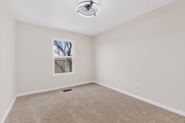 6247 Sierra Nevada Circle NW, Albuquerque, NM 87114