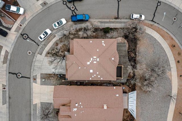 6247 Sierra Nevada Circle NW, Albuquerque, NM 87114