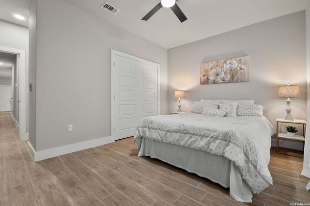 1122 Elvira St, San Antonio, TX 78207