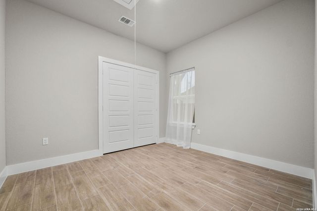 1122 Elvira St, San Antonio, TX 78207