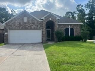 64 Hallmark Drive, Conroe, TX 77304