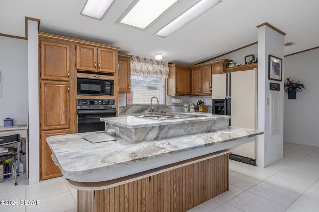 735 Navigators Way, Edgewater, FL 32141