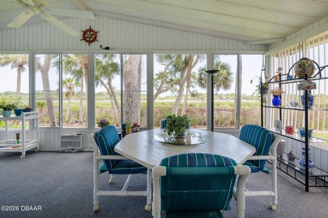 735 Navigators Way, Edgewater, FL 32141