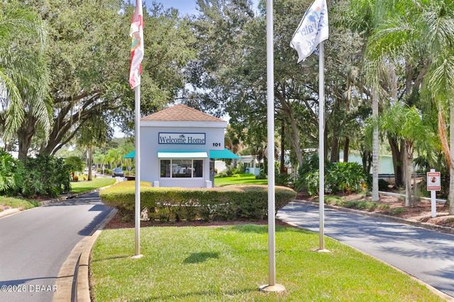 735 Navigators Way, Edgewater, FL 32141
