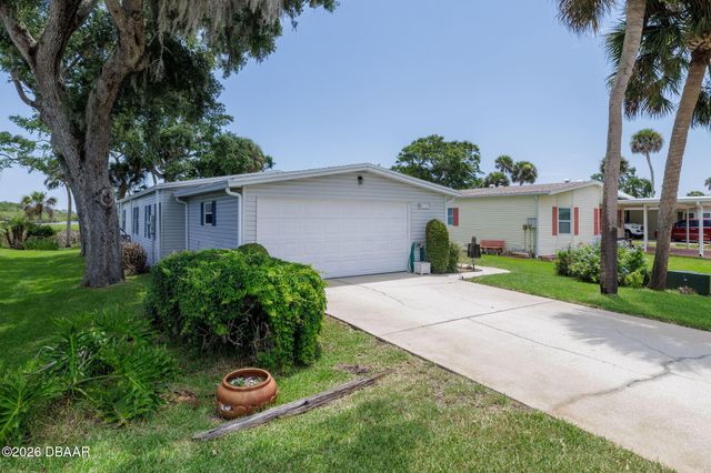 735 Navigators Way, Edgewater, FL 32141