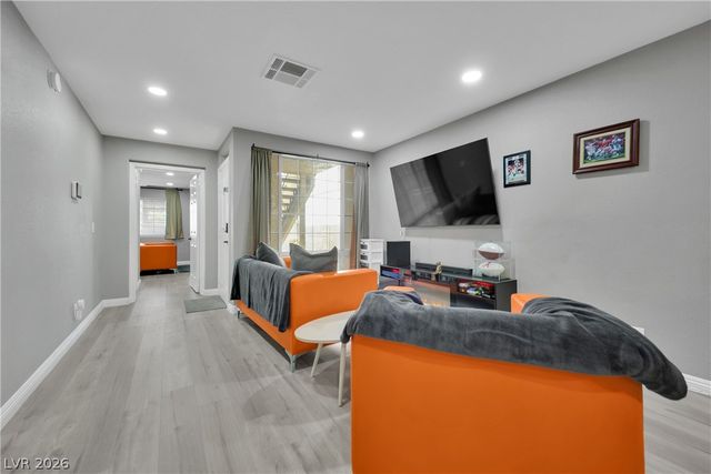 3613 Shawn Reynolds Court 103, Las Vegas, NV 89129