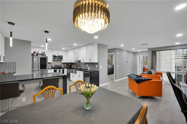 3613 Shawn Reynolds Court 103, Las Vegas, NV 89129