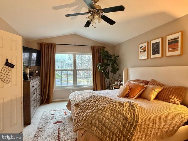 602 HAMILTON ST, Collegeville, PA 19426