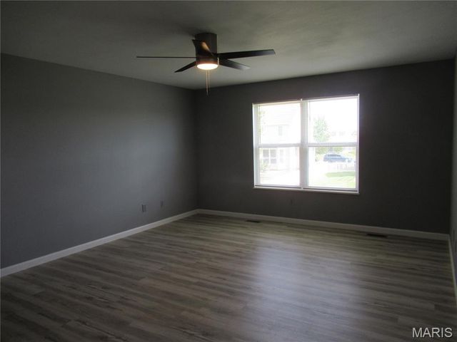 322 Stone Village Drive, Wentzville, MO 63385