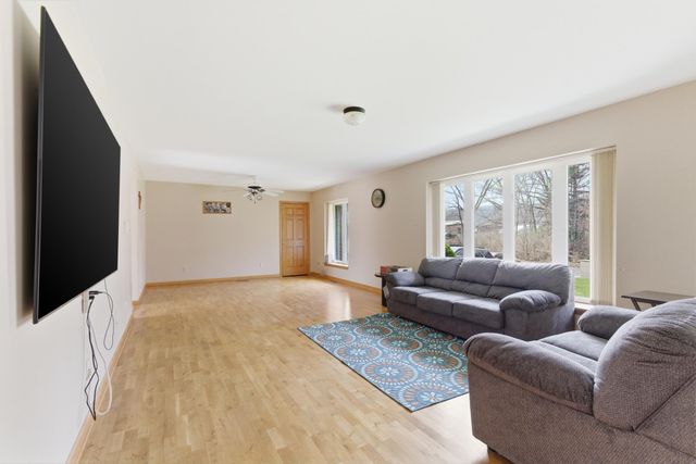 1251 N Mineral Springs Road, Porter, IN 46304