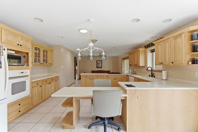 1251 N Mineral Springs Road, Porter, IN 46304