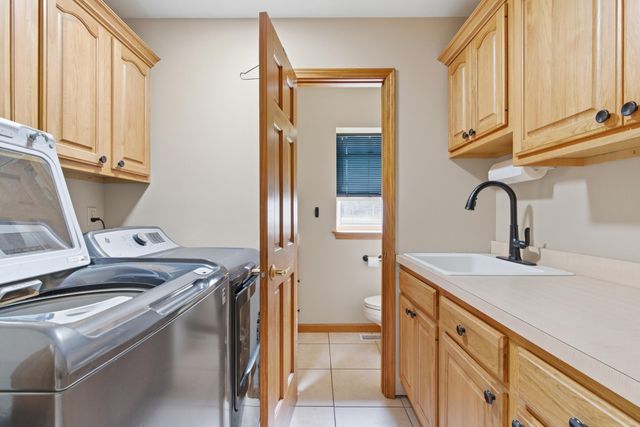 1251 N Mineral Springs Road, Porter, IN 46304